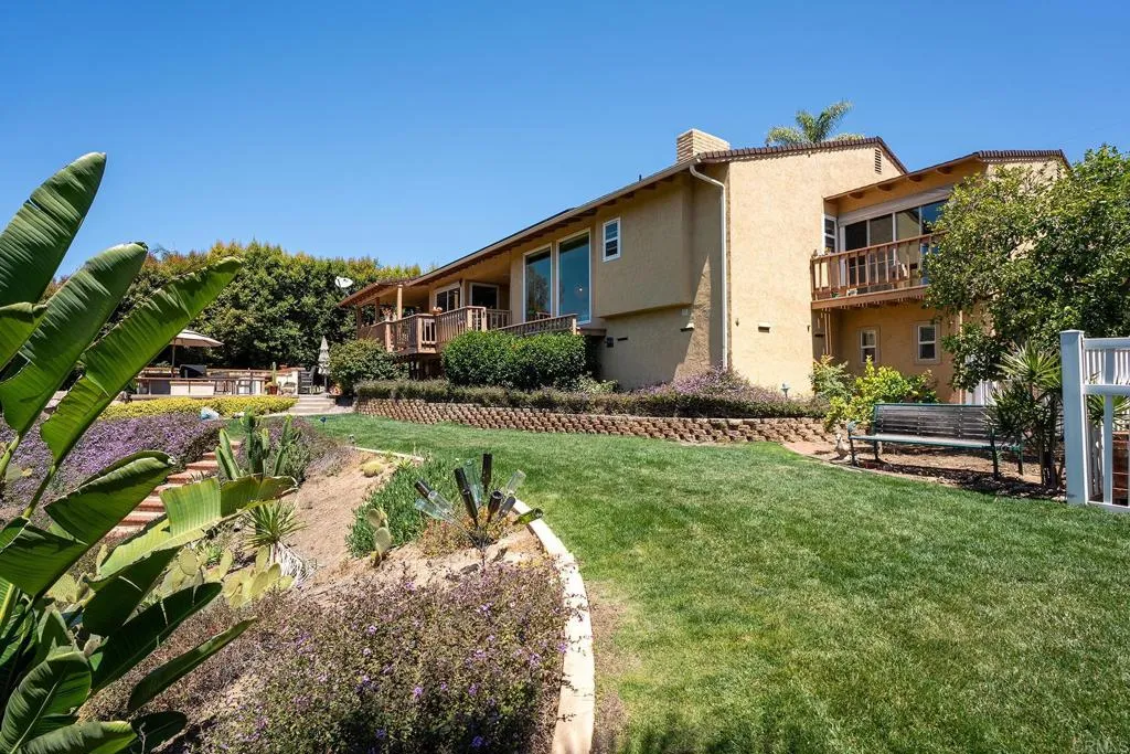 https://cdn.realtyfeed.com/cdn/127/306713845/82bf16745398db040f4e900dde29cef7.webp