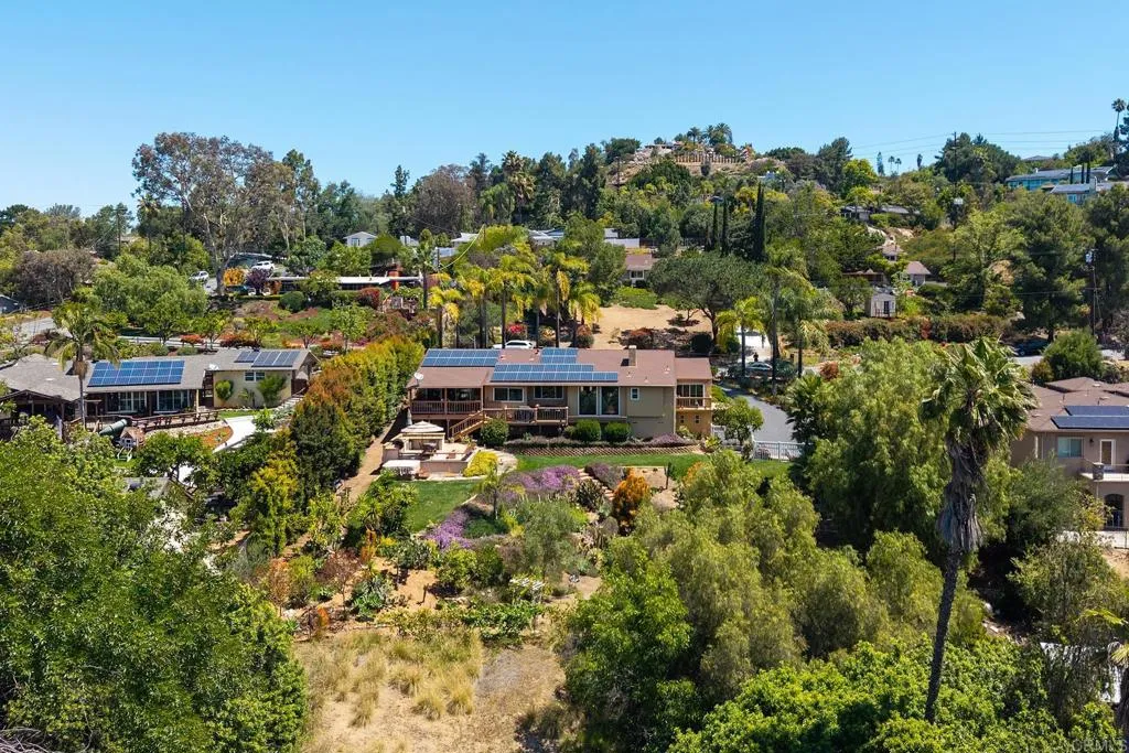 https://cdn.realtyfeed.com/cdn/127/306713845/e2540230831522be2049ef05a00f3bb0.webp