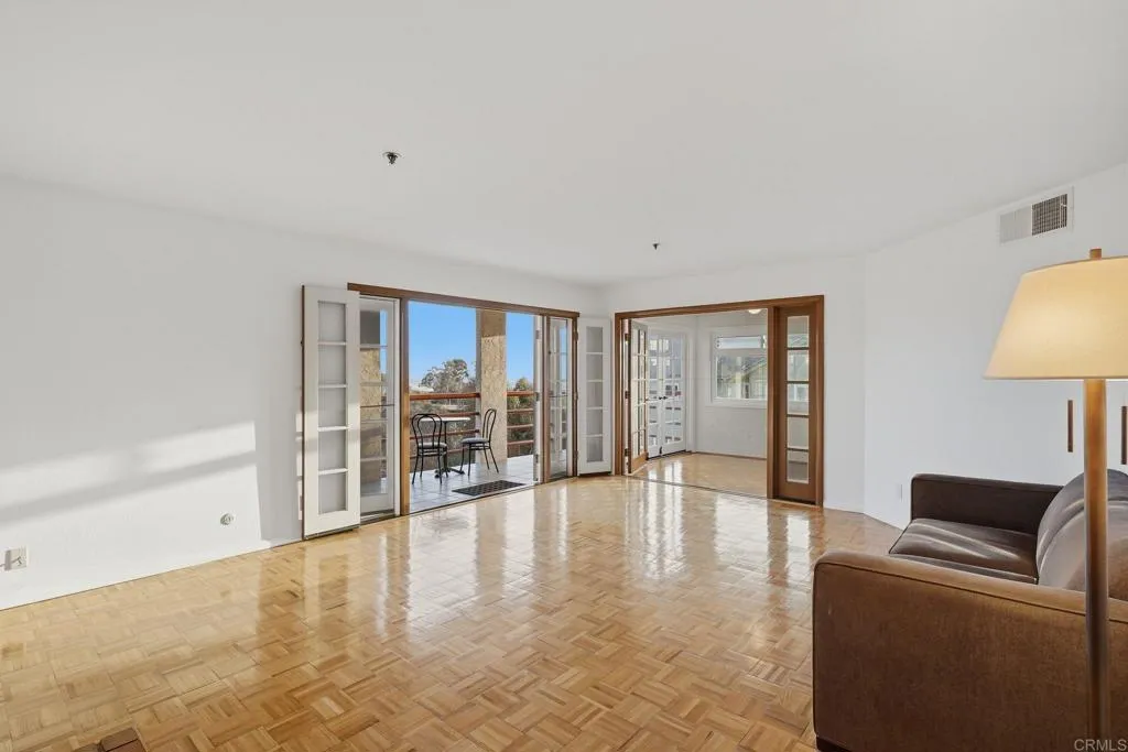 https://cdn.realtyfeed.com/cdn/127/306713874/0bd73374c437944f829abf9e57a1517d.webp