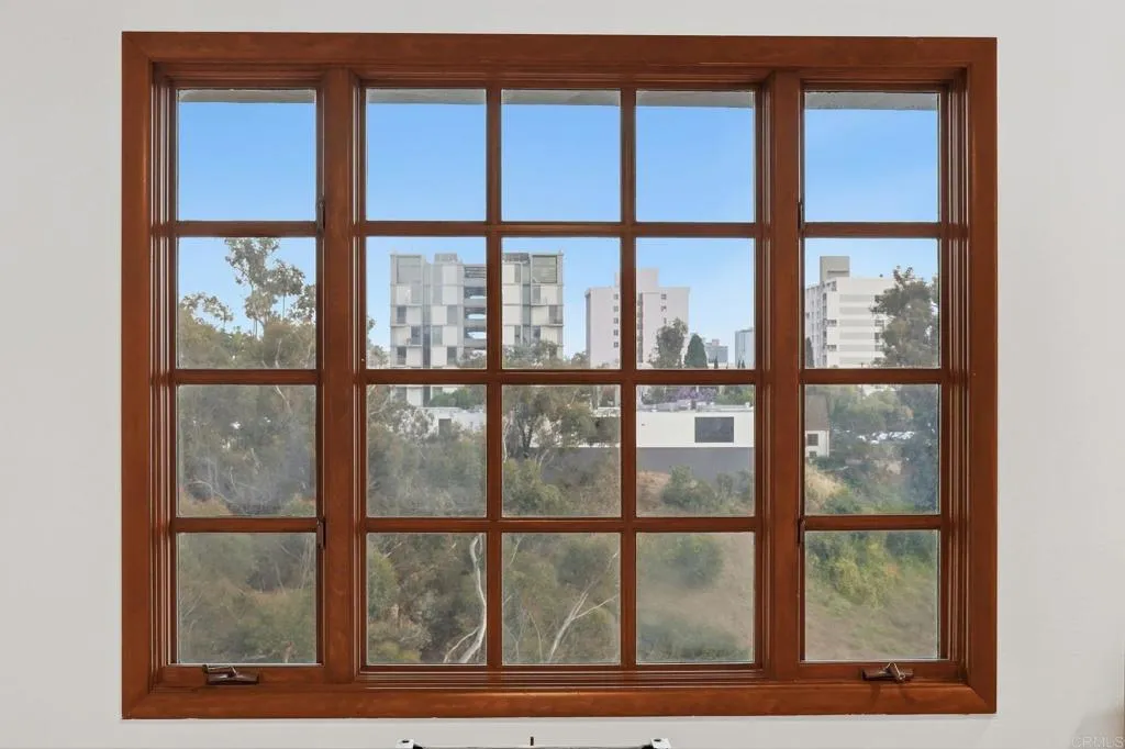 https://cdn.realtyfeed.com/cdn/127/306713874/58c1a397ab1985f3fbb9728ecf28fd44.webp