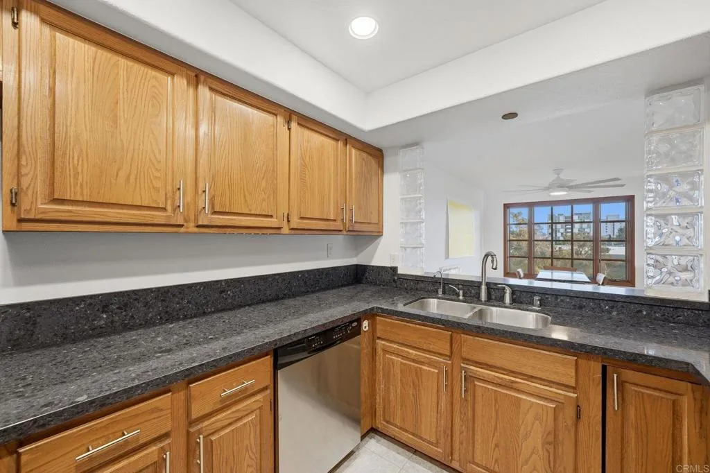 https://cdn.realtyfeed.com/cdn/127/306713874/a5f51d2992232c707d1f474a95e9a575.webp