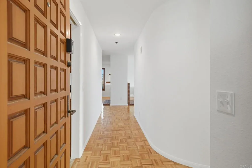 https://cdn.realtyfeed.com/cdn/127/306713874/b735a2a4321fb5a0a341b3e4933e10cd.webp