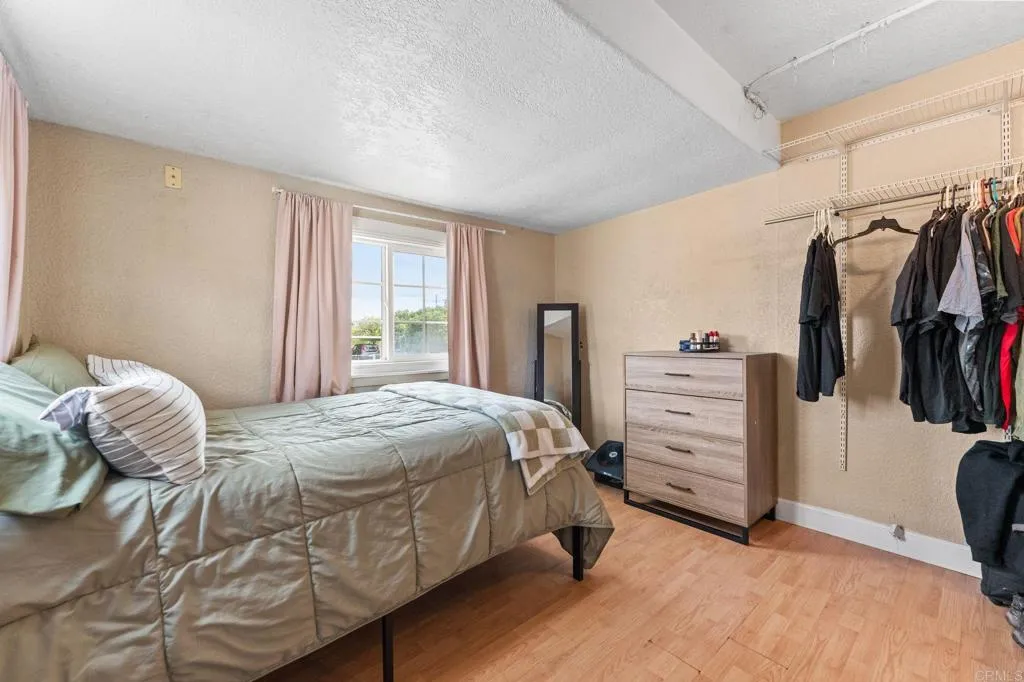 https://cdn.realtyfeed.com/cdn/127/306713903/12fd58dd9664e9ec7a6605c34dbec7ac.webp