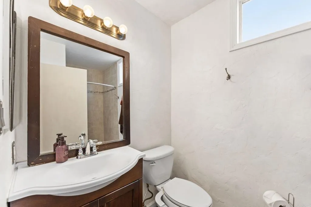 https://cdn.realtyfeed.com/cdn/127/306713903/28ab59c39b60b5e2404f21ed0a042db6.webp