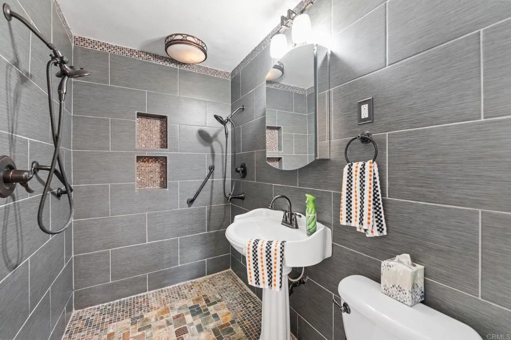 https://cdn.realtyfeed.com/cdn/127/306713903/6574e022c4e23771dfcf110757e37a73.webp