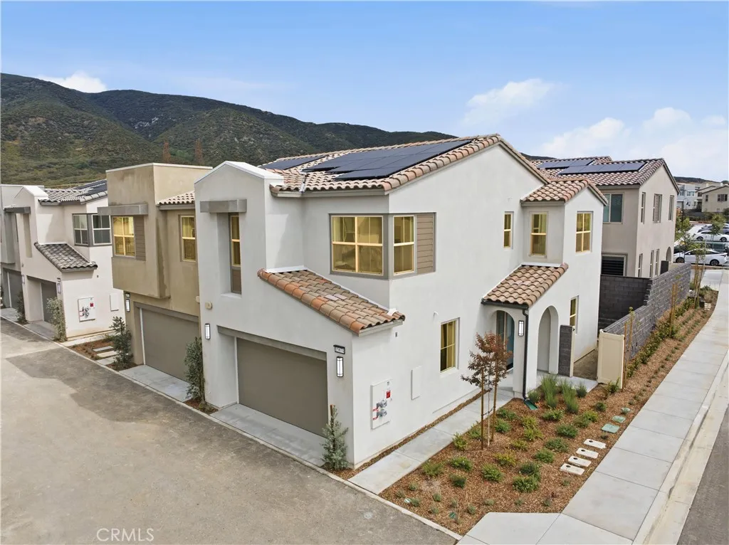 Fontana, CA 92336