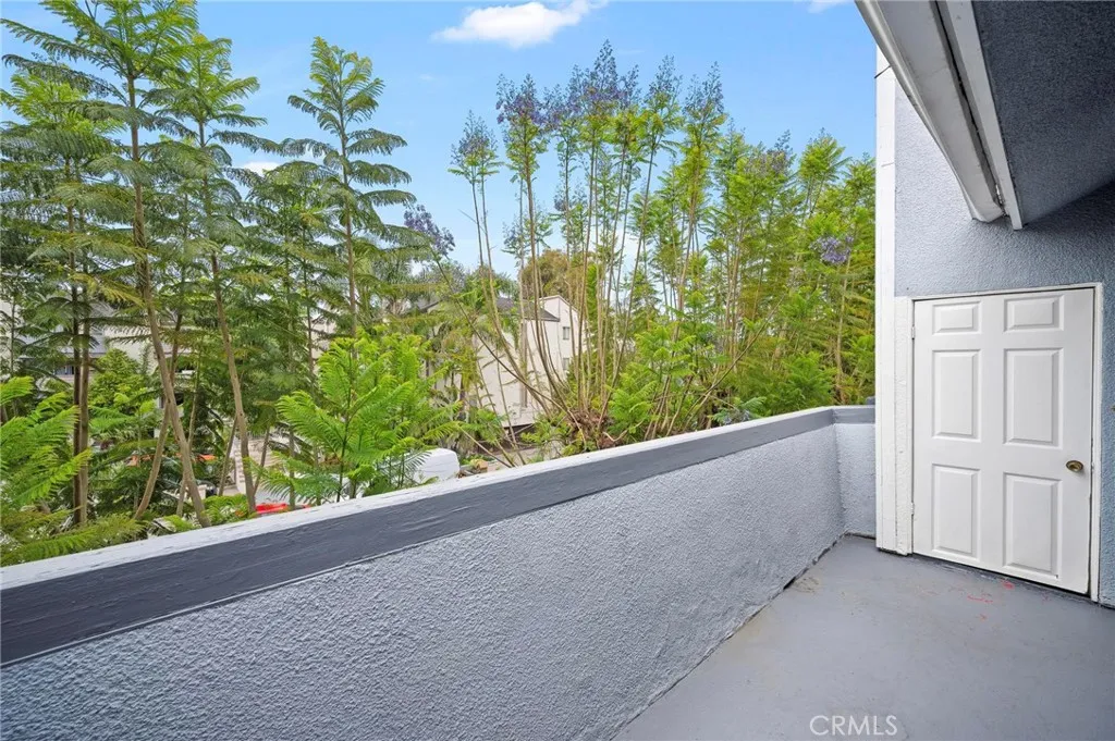 7640 Oso Avenue Unit 316, Winnetka, CA 91306 - Photo 5 of 17, Winnetka, CA