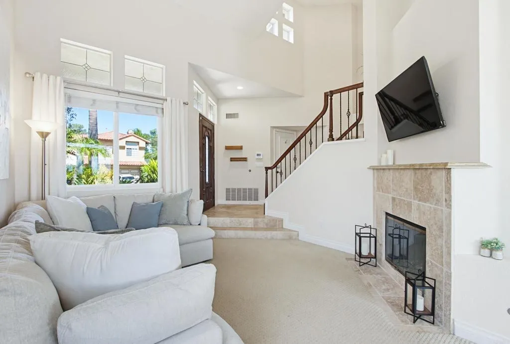 https://cdn.realtyfeed.com/cdn/127/306713932/48a44161d87065ff7cd9bf8c3b97036d.webp