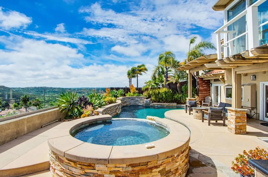 https://cdn.realtyfeed.com/cdn/127/306713932/c8d9834e0b269f63dcfd9d5b7525ec18.webp