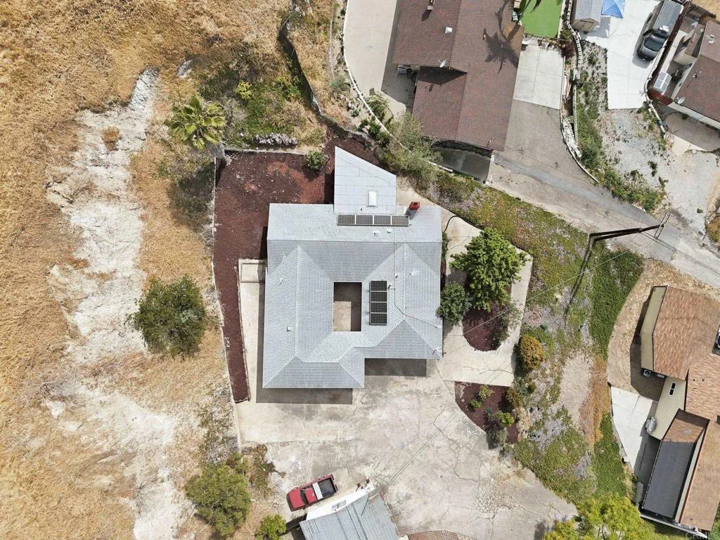 https://cdn.realtyfeed.com/cdn/127/306713933/a6f8601462c1911e493596c04ca97c39.webp