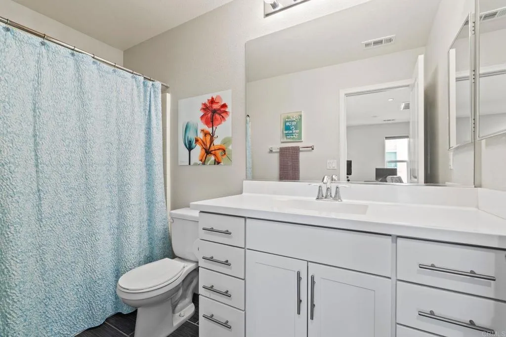 https://cdn.realtyfeed.com/cdn/127/306713976/4151aa8fba11c19e3420af2a250b1e2b.webp