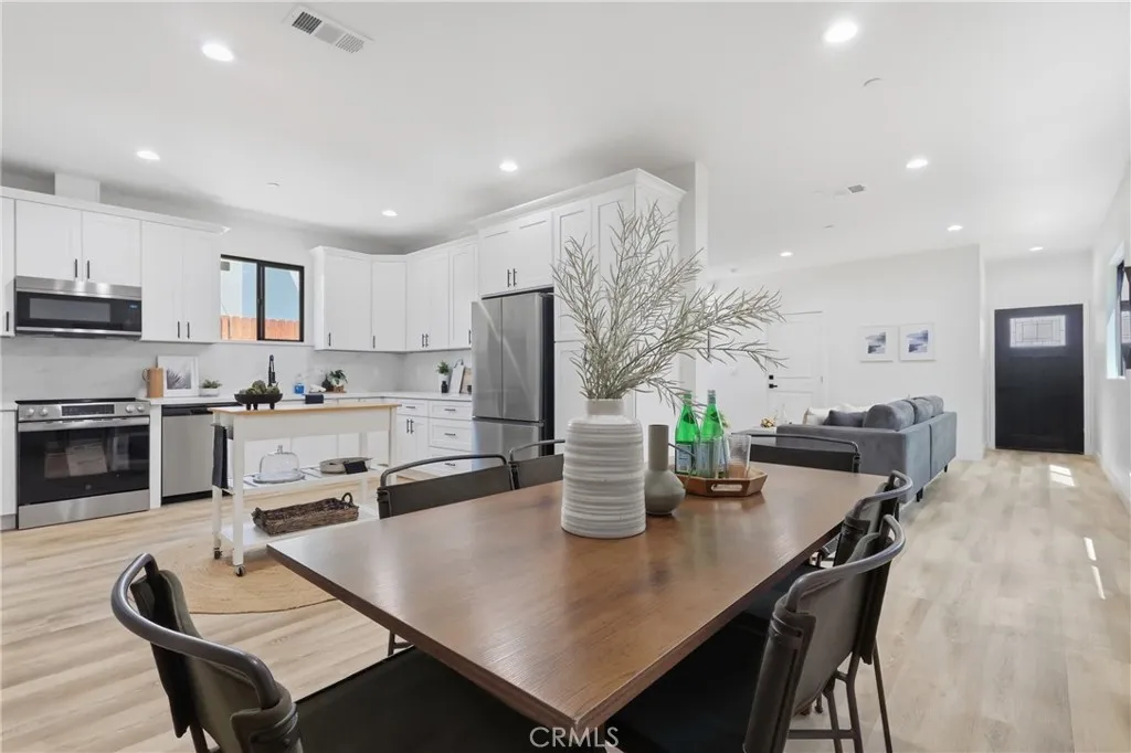 4437 Phelan, Baldwin Park, CA, 91706 4437 Phelan, Baldwin Park, CA, 91706