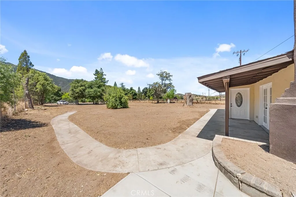 https://cdn.realtyfeed.com/cdn/127/306713989/9a48c3214dcd820c8da4e330a6d40a62.webp