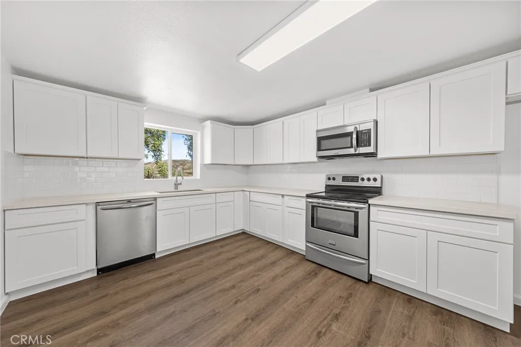 https://cdn.realtyfeed.com/cdn/127/306713989/fa96bf2ffea4c117fdbfb3644ec2fbe5.webp