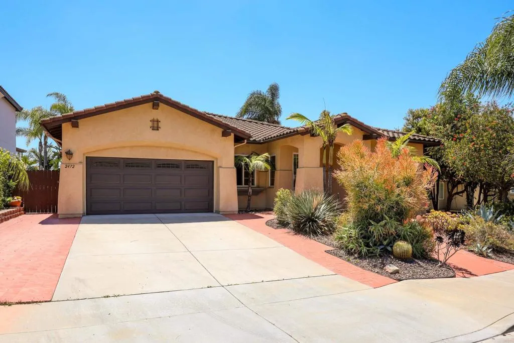 https://cdn.realtyfeed.com/cdn/127/306713990/017654709bcb5467f663ae241c37cfbf.webp