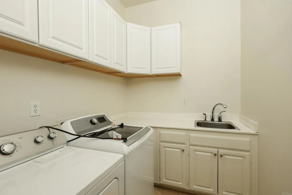 https://cdn.realtyfeed.com/cdn/127/306713990/50f856da05cb34f80d321f5586543b82.webp