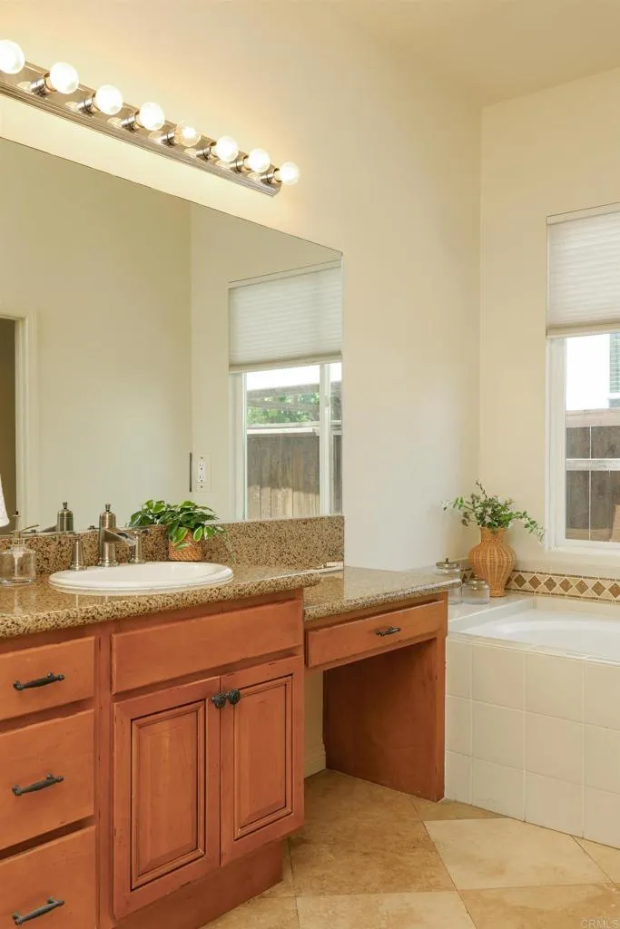 https://cdn.realtyfeed.com/cdn/127/306713990/52a67b6fdf081dbdacd5262fd9c8fff1.webp