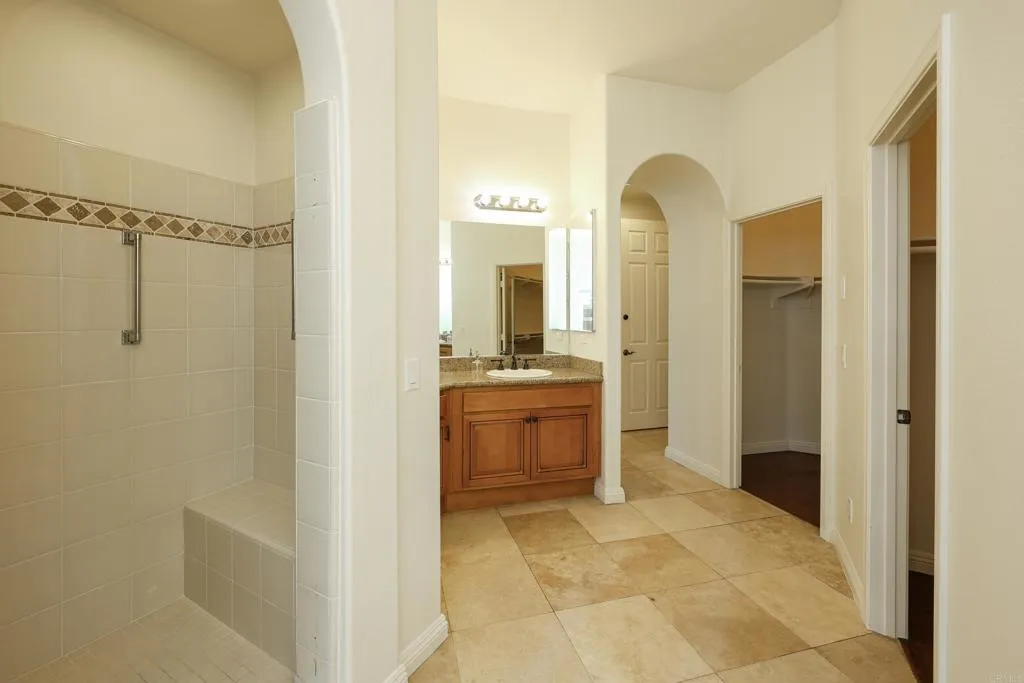 https://cdn.realtyfeed.com/cdn/127/306713990/a1c00554373bf11c9c02446a280f294c.webp