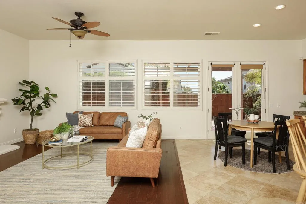 https://cdn.realtyfeed.com/cdn/127/306713990/a42fd398008eb0405ccb59676d367e67.webp