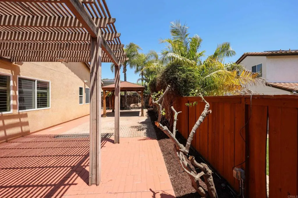 https://cdn.realtyfeed.com/cdn/127/306713990/a9d3048157ea5a768b80c34567f56e4a.webp