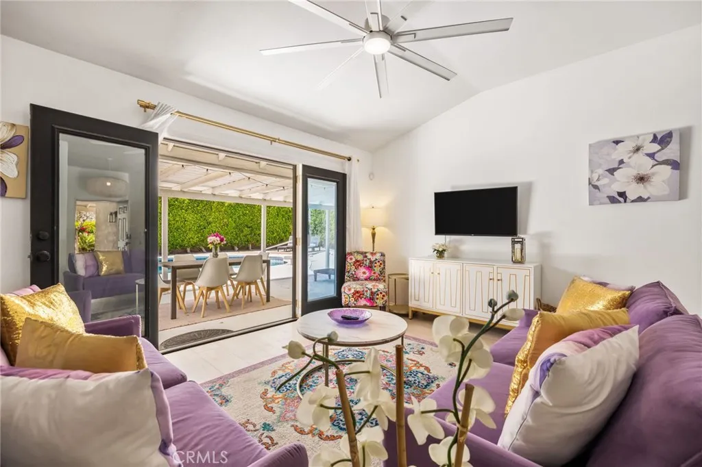 1489 E Francis Drive, Palm Springs, CA 92262 - Photo 5 of 49, Palm Springs, CA