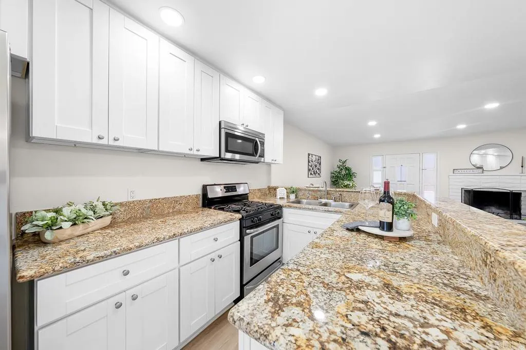 Photo #13: PTP2603535 Listing: Photo #13