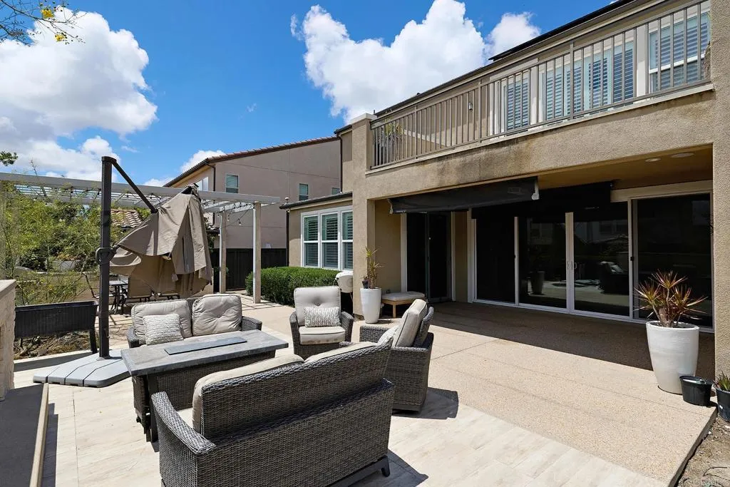 https://cdn.realtyfeed.com/cdn/127/306714051/7bb91da3e273a06054ba25d5f8375b88.webp