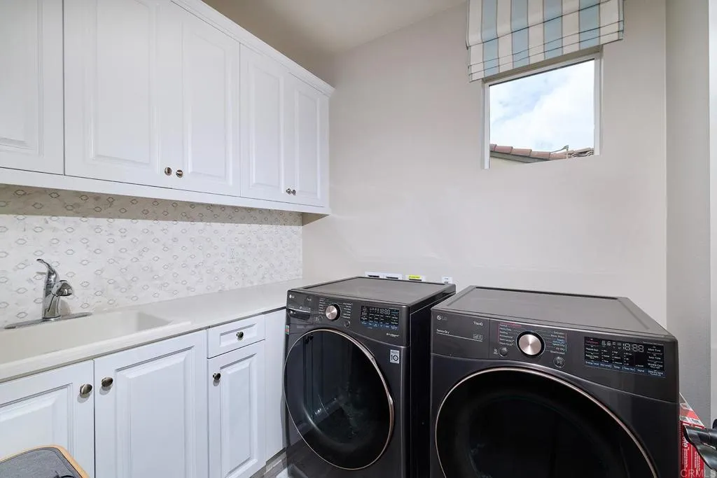 https://cdn.realtyfeed.com/cdn/127/306714051/89aa2898a6062c7a4510b4f64a8ece43.webp