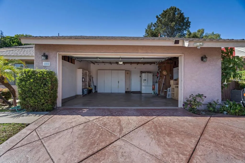https://cdn.realtyfeed.com/cdn/127/306714052/091e429e432af28c3256deca0b4624f6.webp