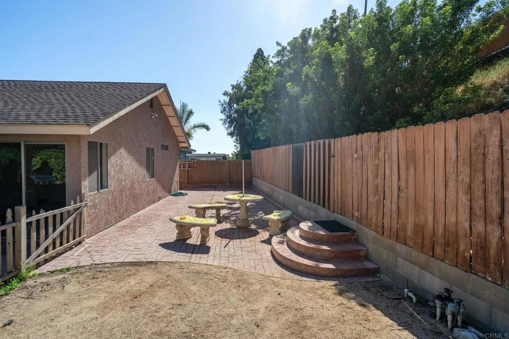 https://cdn.realtyfeed.com/cdn/127/306714052/2728f7a35ade723729eaafd3707bf27b.webp