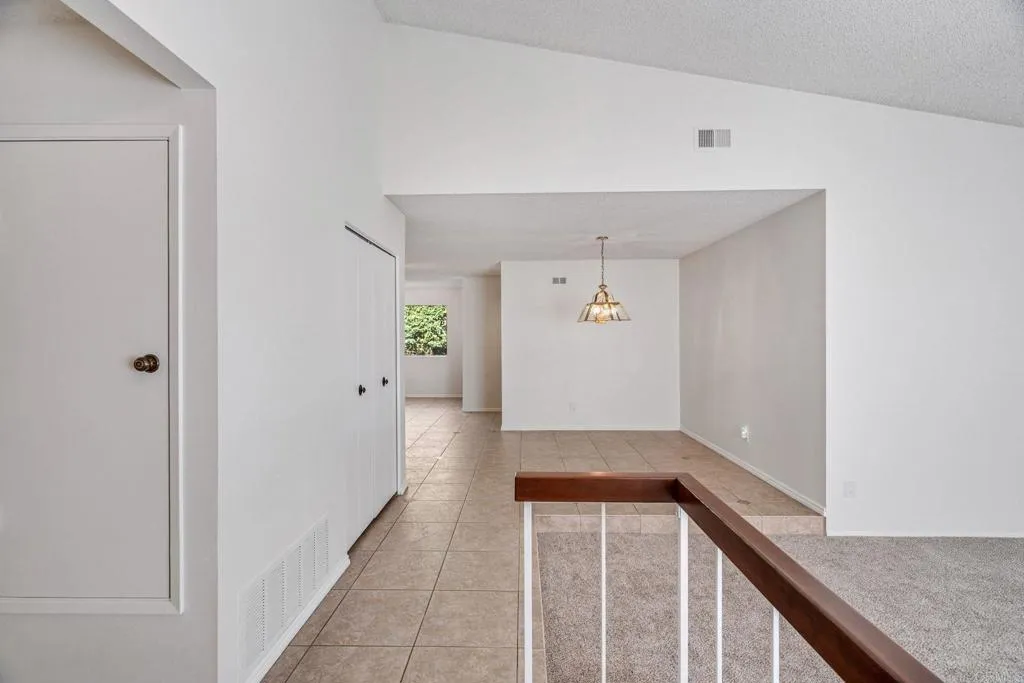 https://cdn.realtyfeed.com/cdn/127/306714052/51475c1d5784dde7355964de2b57f91e.webp