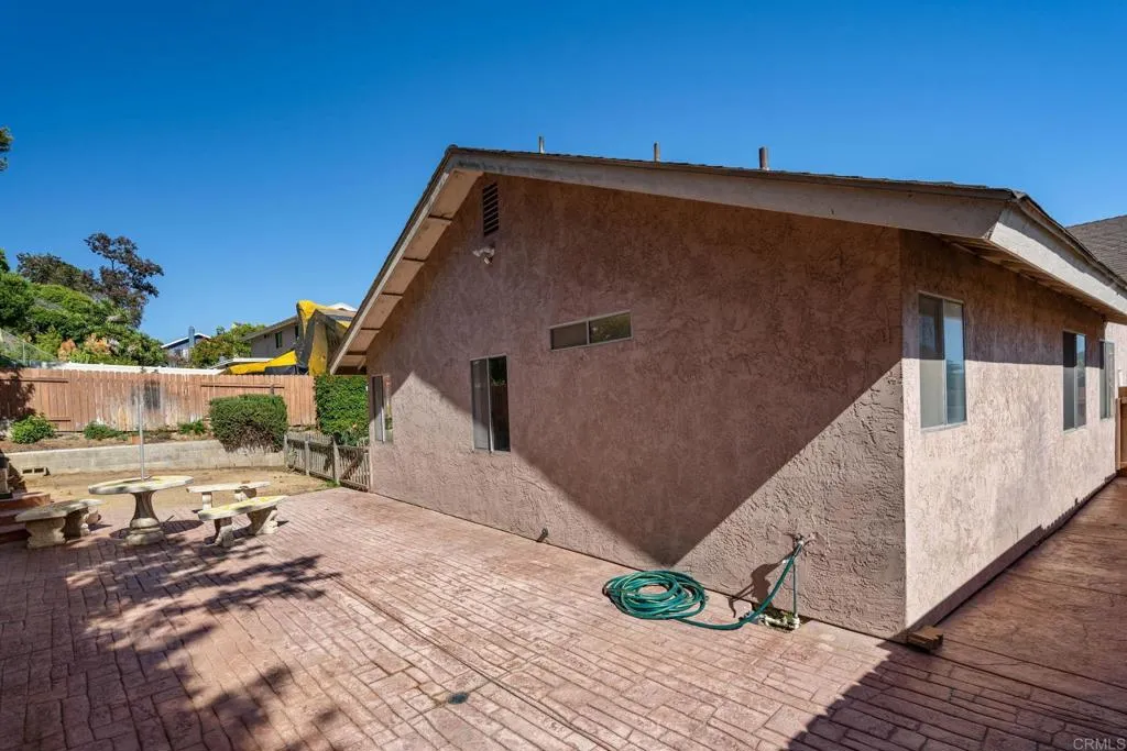 https://cdn.realtyfeed.com/cdn/127/306714052/5cb9516140d214c9354b6b36c3fe8dce.webp