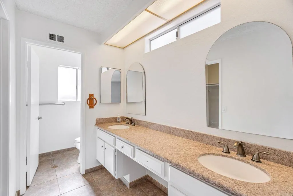 https://cdn.realtyfeed.com/cdn/127/306714052/ae380949ab0afcbb6139af66b6a73017.webp
