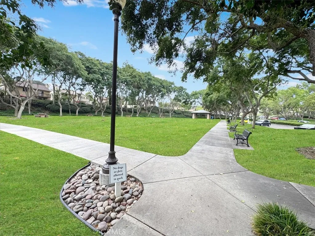 https://cdn.realtyfeed.com/cdn/127/306714077/02d5d5e1a65e8bc26c0f4d387f57356b.webp