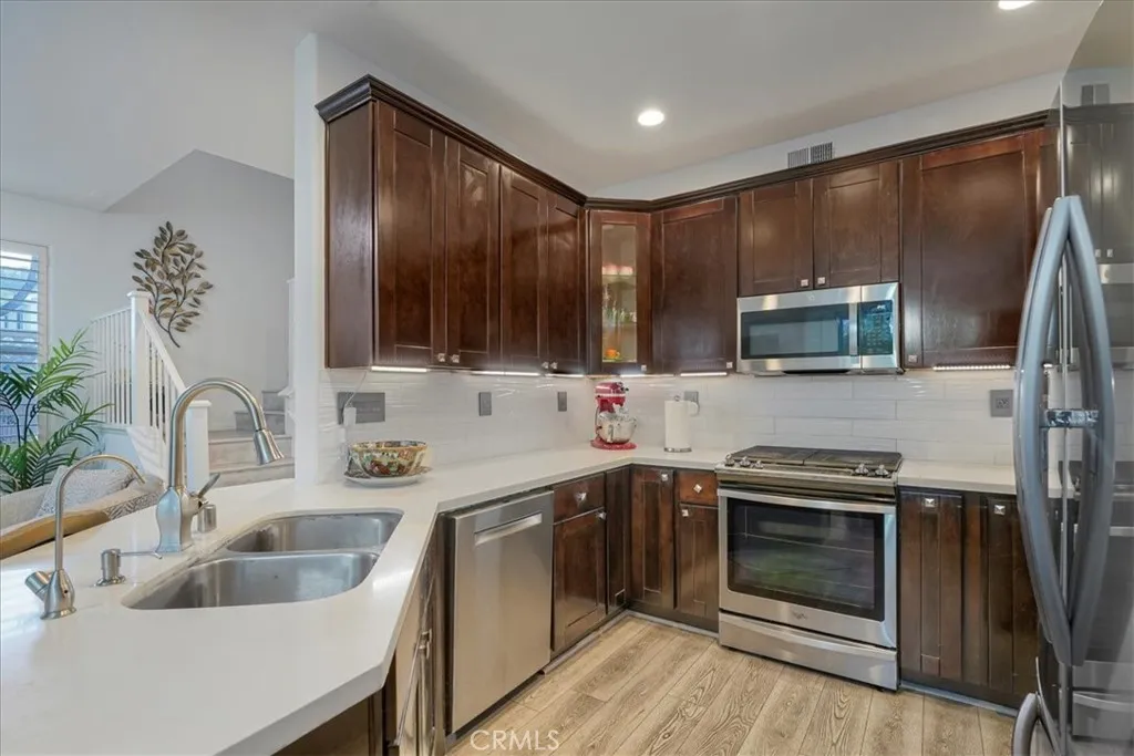 https://cdn.realtyfeed.com/cdn/127/306714077/72d09e1ba11a69626157dc8d117895cc.webp