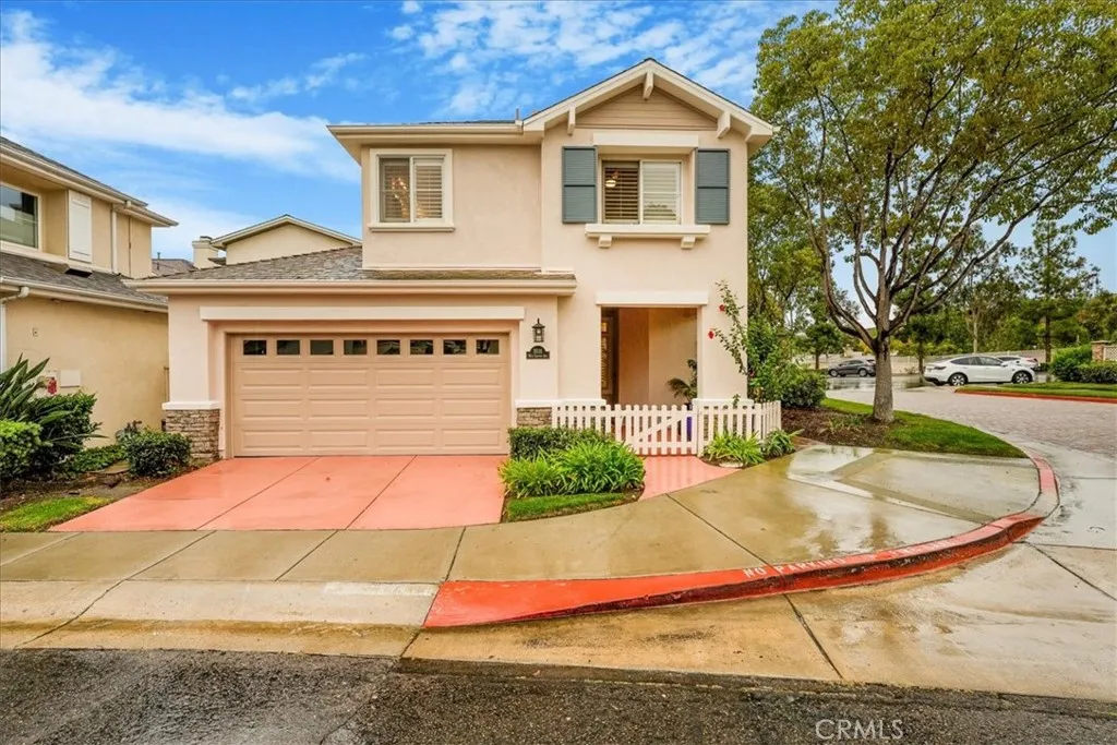 3031 W Canyon