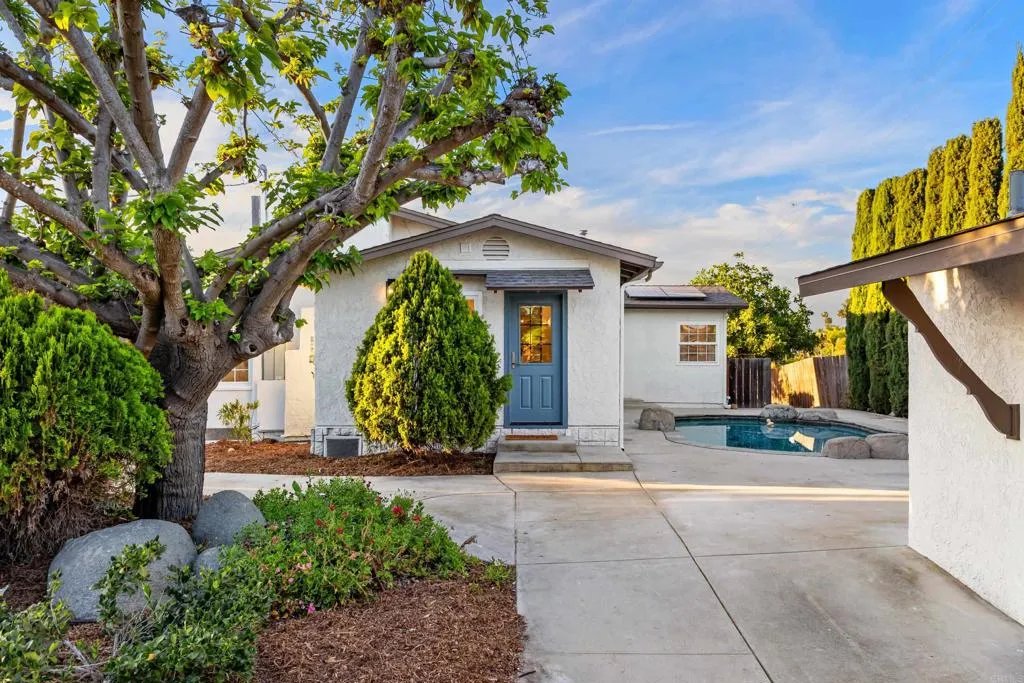 https://cdn.realtyfeed.com/cdn/127/306714081/27d8c911fb8e3e4f79c7fabd46ace1cc.webp