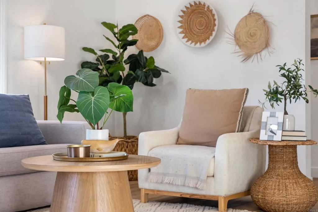 https://cdn.realtyfeed.com/cdn/127/306714081/83ee85a71beb65cbf82dbf7be9295d63.webp