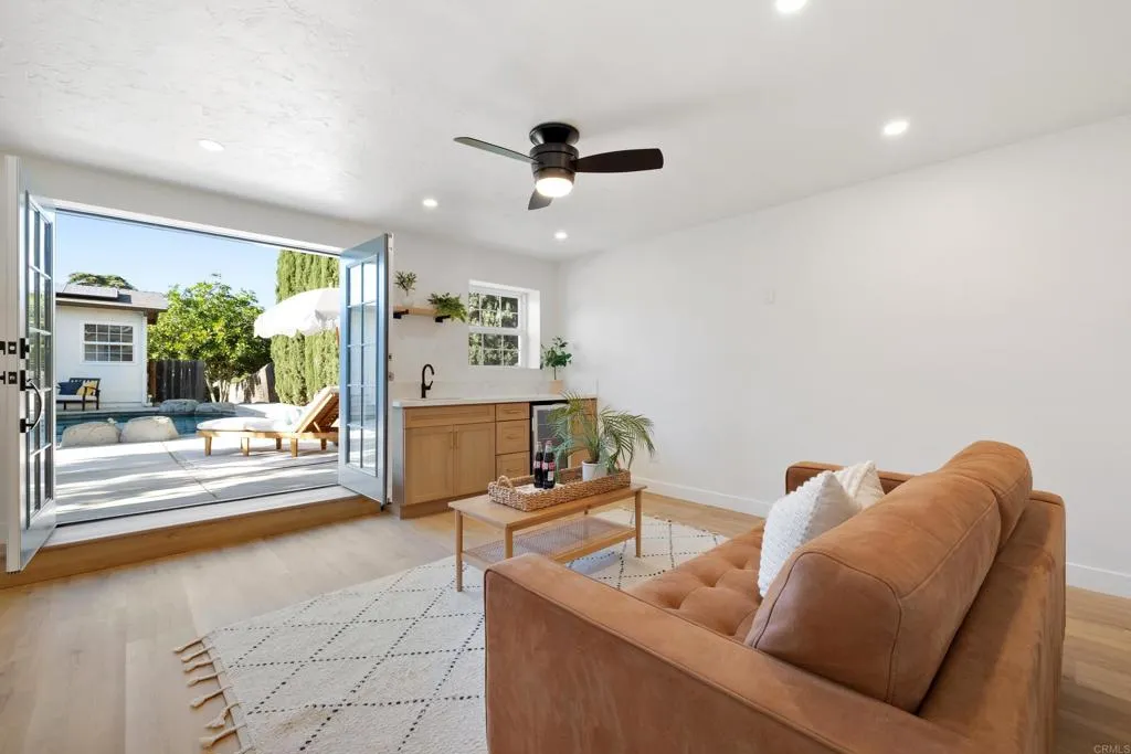 https://cdn.realtyfeed.com/cdn/127/306714081/882a48e8c9b58d0a1198b17f717c25be.webp
