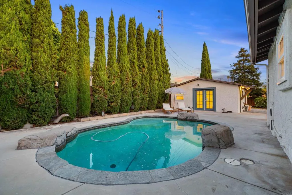 https://cdn.realtyfeed.com/cdn/127/306714081/9a8676d57a78c196ef413b83db9b0306.webp