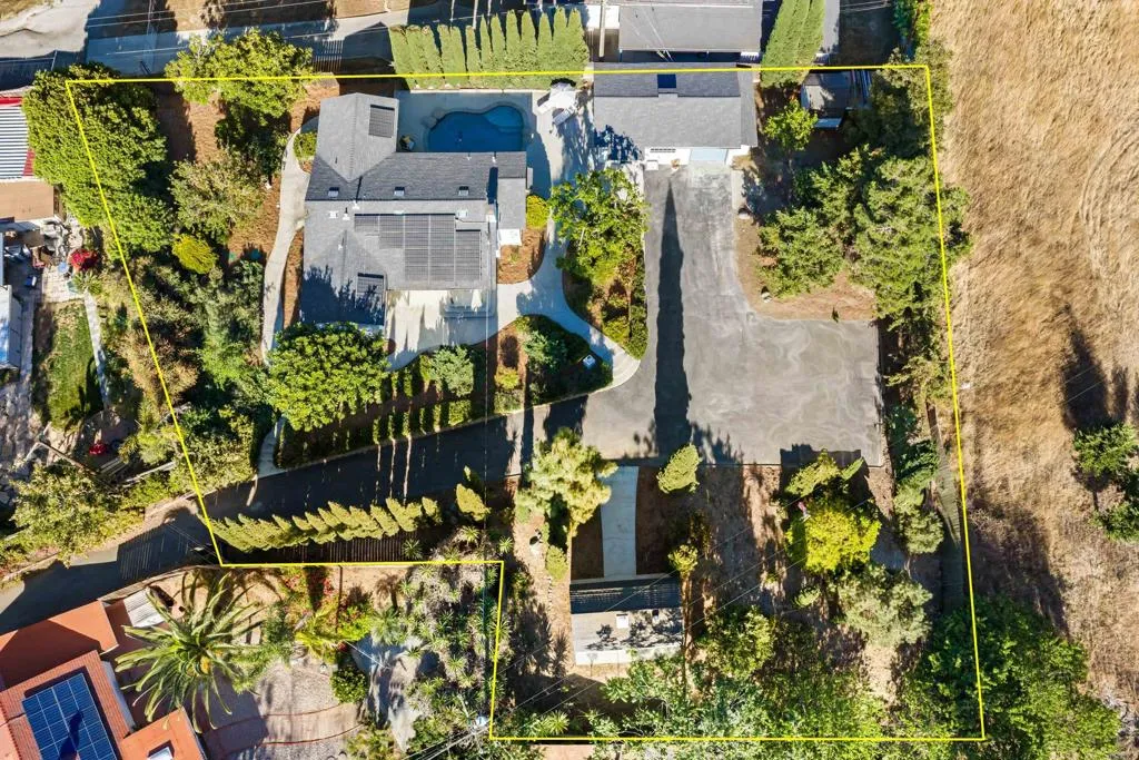 https://cdn.realtyfeed.com/cdn/127/306714081/a249f2c1e8ab28a7a0546763edeac38b.webp