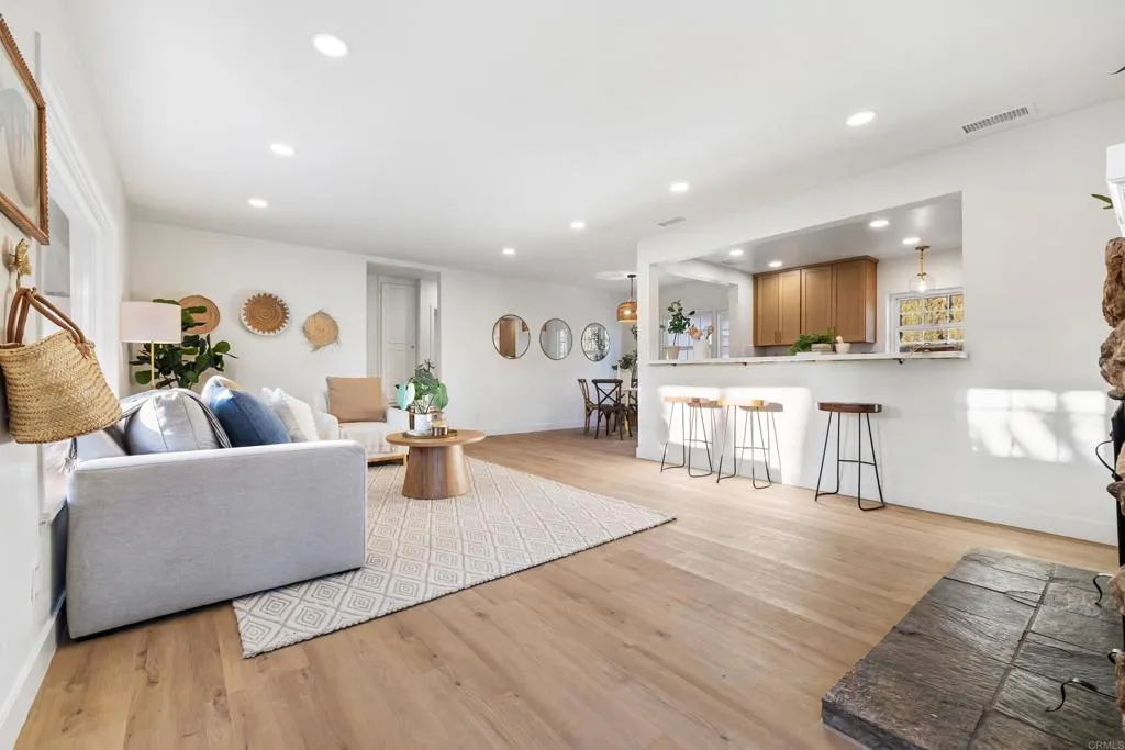 https://cdn.realtyfeed.com/cdn/127/306714081/dffa28bc6fc8eabf1f000c3e59a78a08.webp