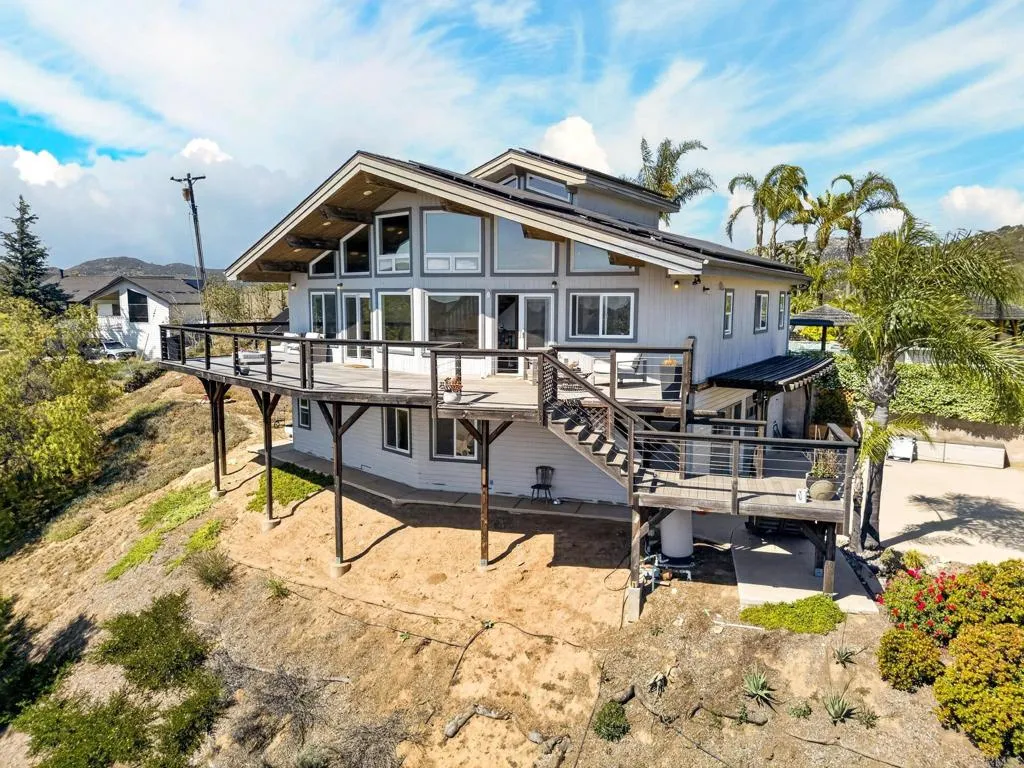 https://cdn.realtyfeed.com/cdn/127/306714085/52bbc2d853478d6bd68b57040121d8fb.webp