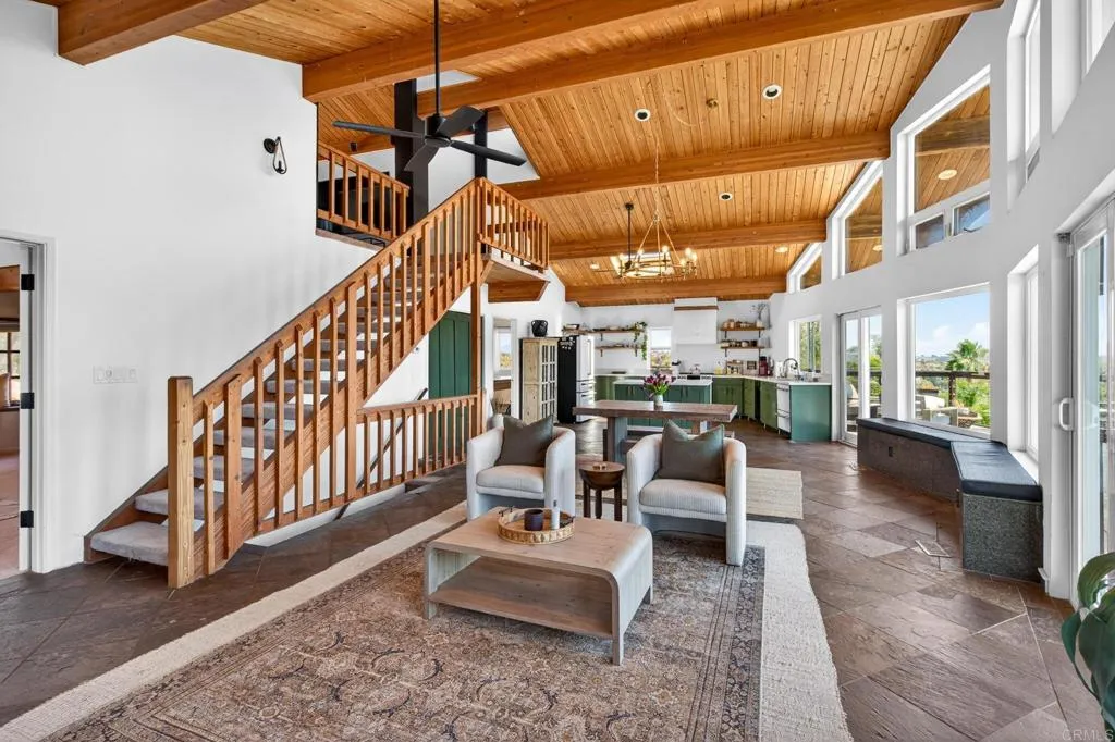 https://cdn.realtyfeed.com/cdn/127/306714085/6ec91d2d9da2a9f504077946bb1df8c9.webp