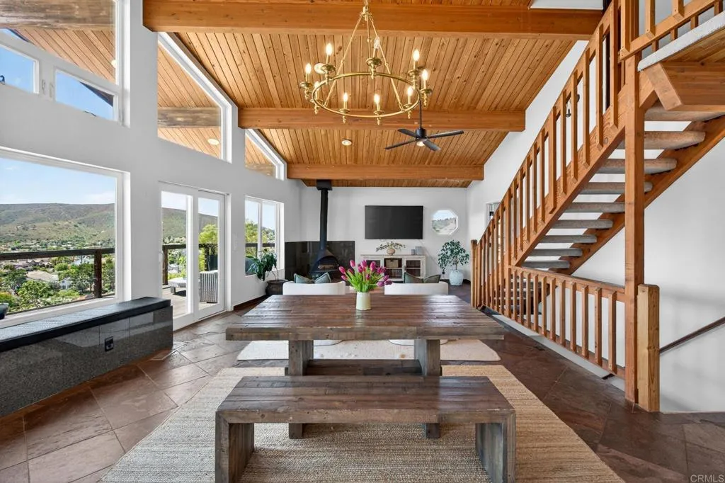 https://cdn.realtyfeed.com/cdn/127/306714085/7bc01ba2e64f532cdef381884be49eca.webp