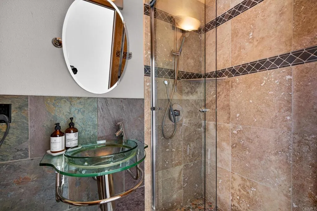 https://cdn.realtyfeed.com/cdn/127/306714085/b34e9cc8e8764bb8d2e806072046960a.webp