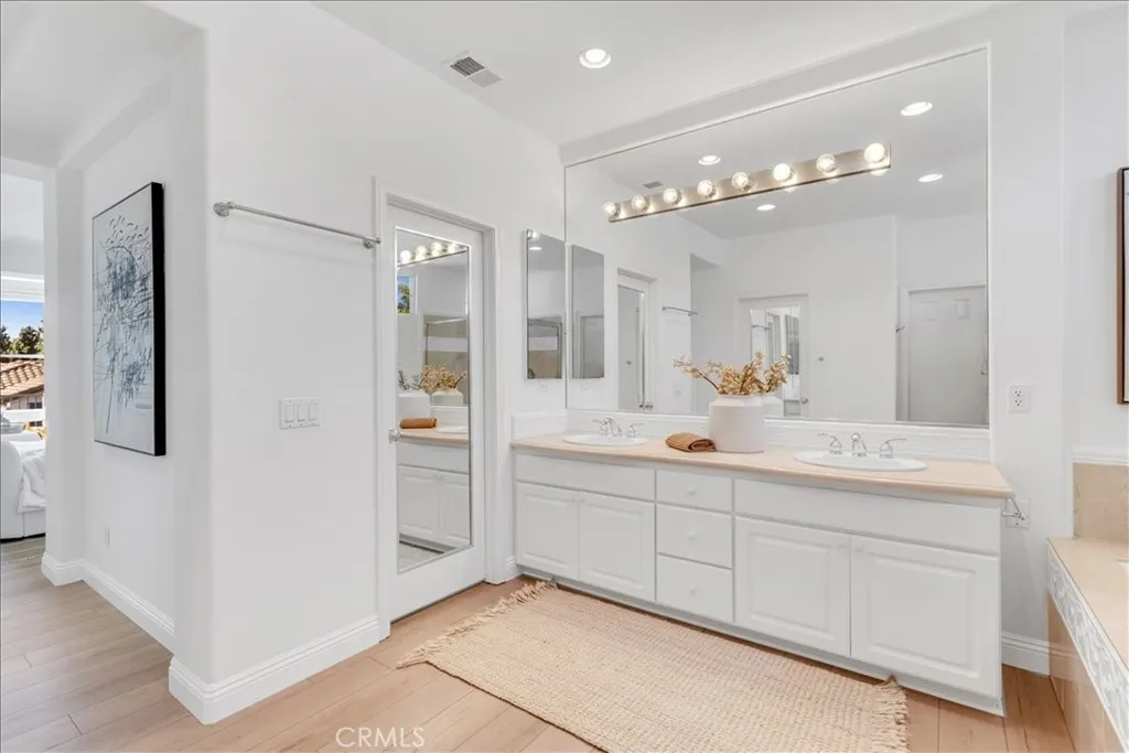 Photo #37: OC26098511 Listing: Photo #37