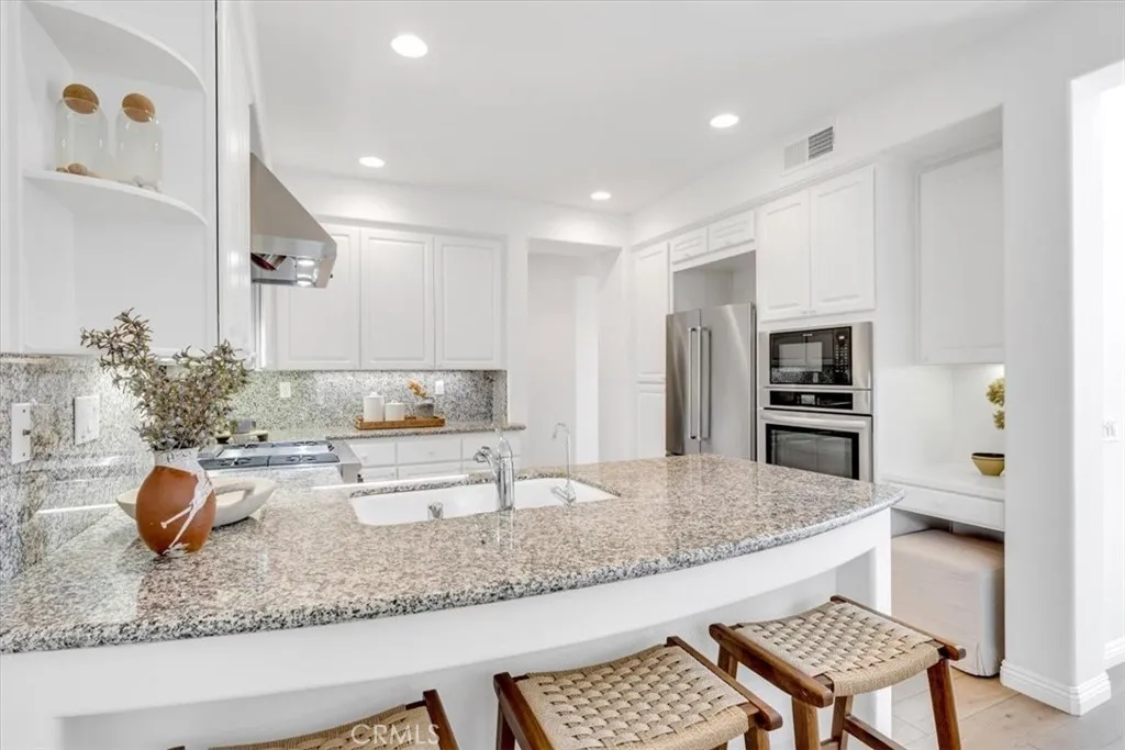 Photo #15: OC26098511 Listing: Photo #15