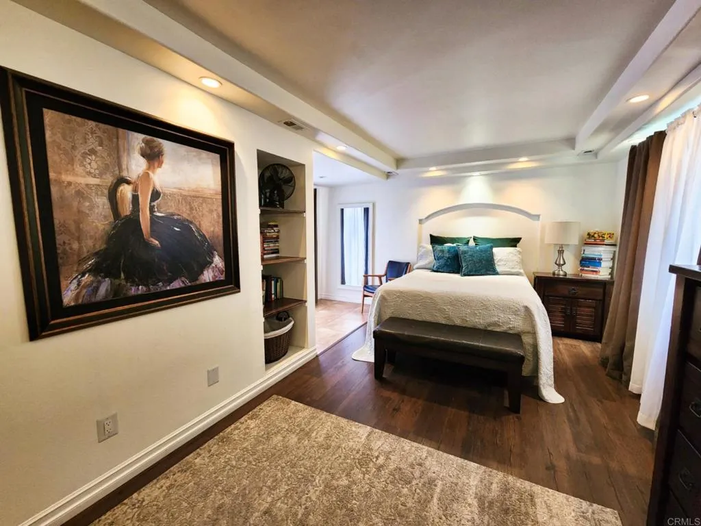 https://cdn.realtyfeed.com/cdn/127/306714129/6fad0b063fa2b73e4d4a736d9f8ebaf6.webp