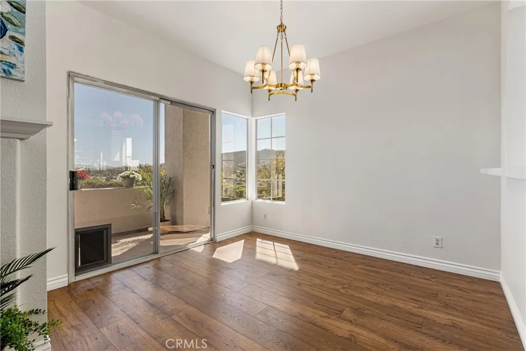 https://cdn.realtyfeed.com/cdn/127/306714132/66bd59183cffe794fda28e21fa5cc6b4.webp